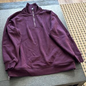 ICozy Karma 1/2 Zip Sweatshirt Plum NWOT Size Medium